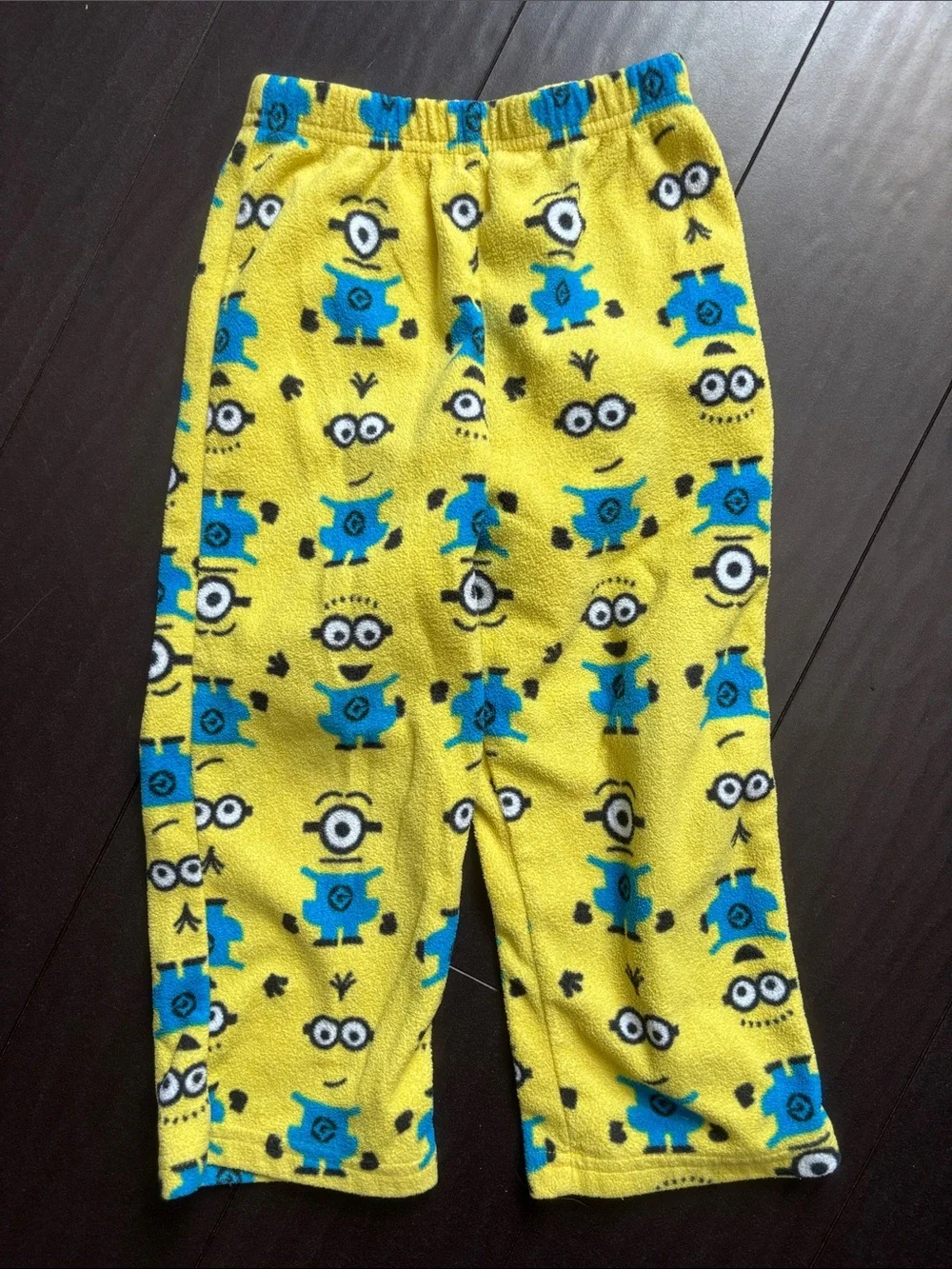Universal Blue & Yellow Minions Fleece Pajama Set
